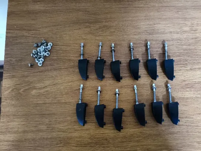 12 Canoas com Parafusos para Tom e Surdo