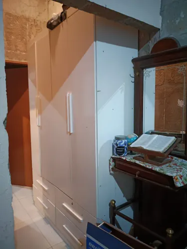 Guarda roupa 4 portas usado