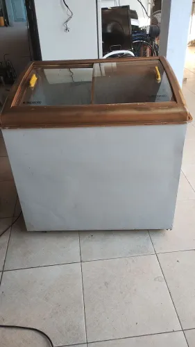 Freezer Ártico 310 litros