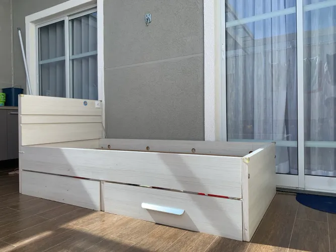 Cama de Solteiro em MDF