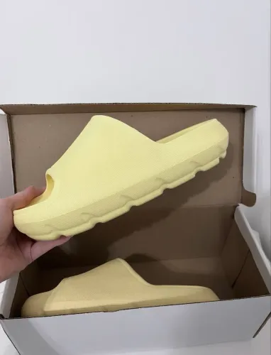 Chinelo nuvem oxer novo