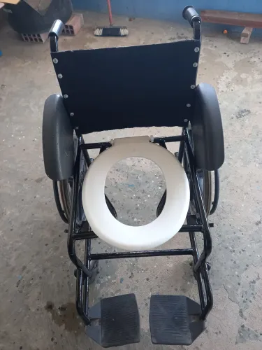 CADEIRA PRA BANHO ESPECIAL
