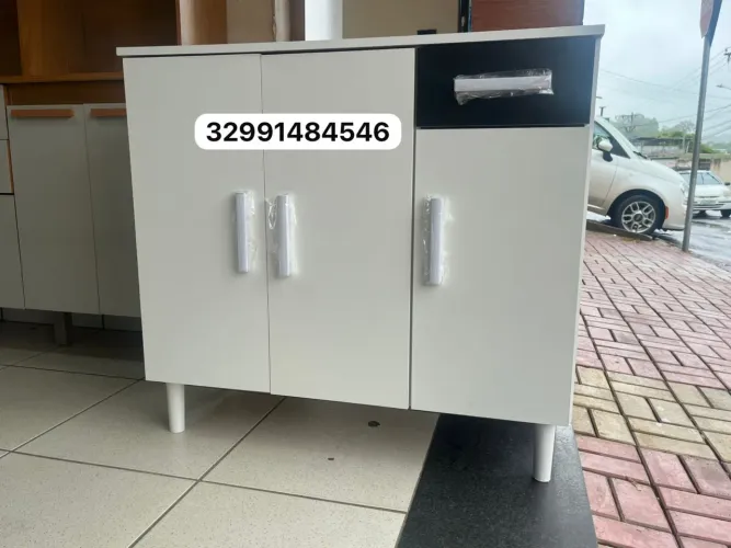 Balcão de Cozinha com 3 Portas e 1 Gaveta de Ótima Qualidade