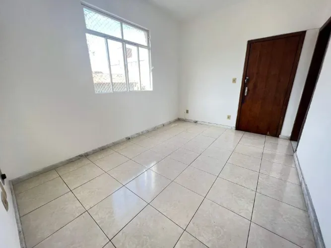 Apartamento de 3 quartos com suíte e vaga para alugar no Pompéia