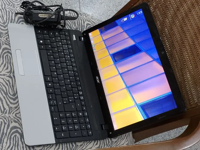 Acer core i5 SSD 240 gb 6gb ram bateria boa teclado numérico