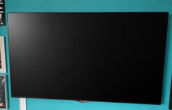 TV LG LED 55"  MOD 55UB300 - DISPLAY DANIFICADO