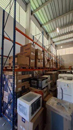 Prateleiras industriais