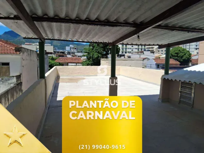 Apartamento Tipo Casa com Amplo Terraço e Potencial de Construção! M25M