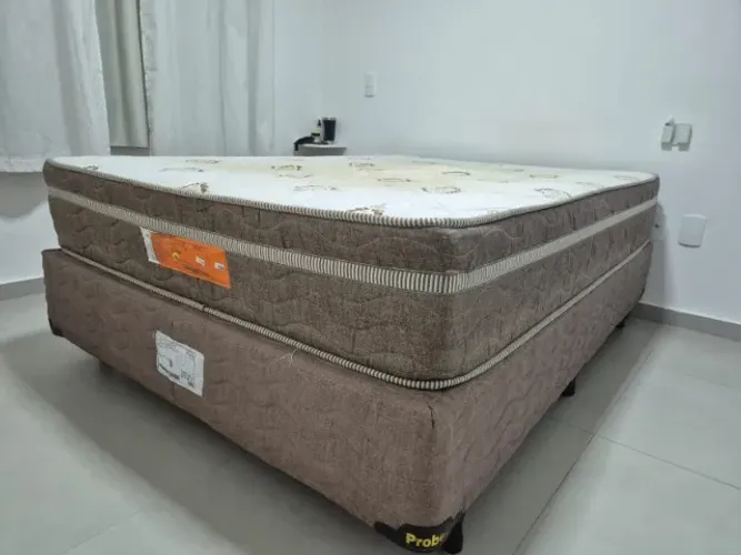 Cama box casal