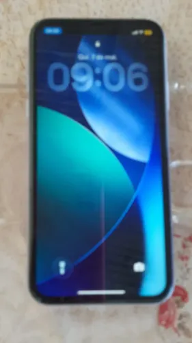 iPhone 11 64 giga todo original troco por Samsung