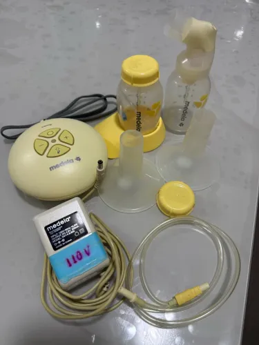 Bomba elétrica extratora de leite MEDELA