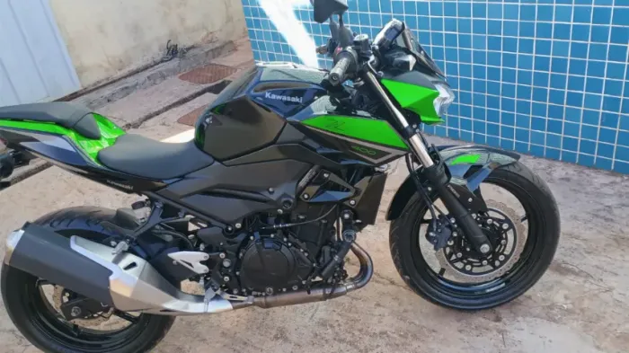 Z400 KAWASAKI NOVA - IMPECAVEL
