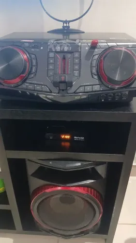 Som LG xbom 2.250 w