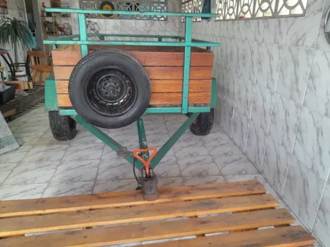 Carrocinha emplacada 