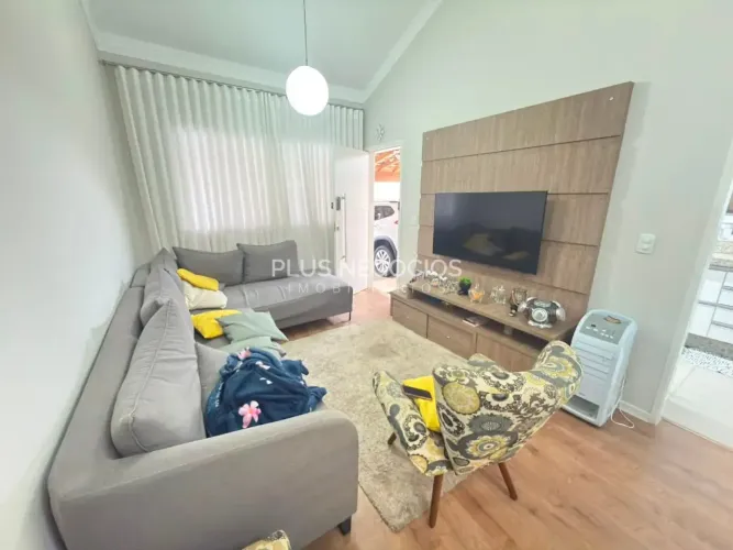 Casa à venda || em condomínio || Wanel Ville || 3 dormitórios ||