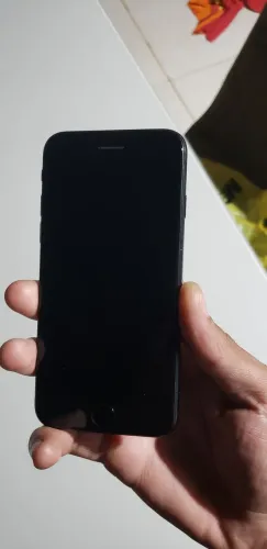 Vendo iPhone SE segunda geração