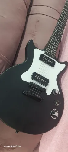 Guitarra