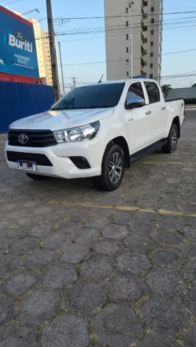 Toyota Hilux CD 4X4 2.8 Diesel Mec. 2020
