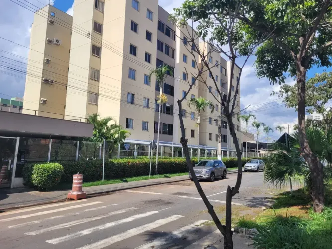 Apartamento no Jardim Luz, 2 quadras da Faculdade Padrão e Buriti Shopping
