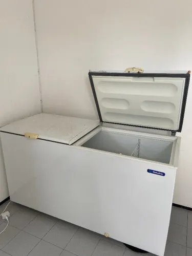 Freezer Horizontal Metalfrio 546L | Grande Capacidade | Funcionando Perfeitamente