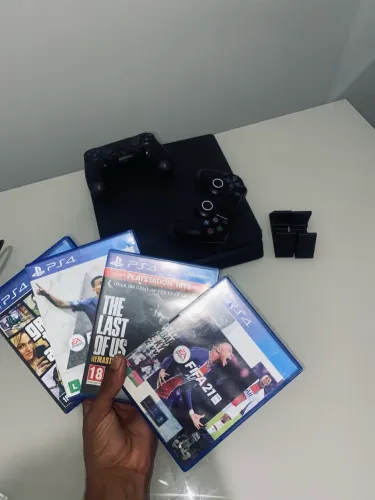 Ps4 slim