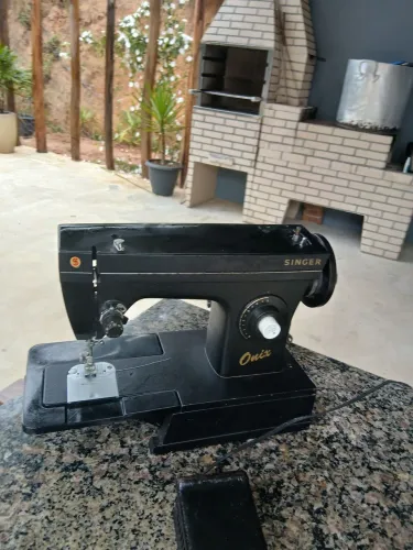 Maquina de costura