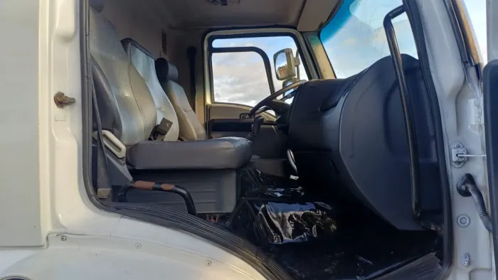 Vendo ou troco por carro