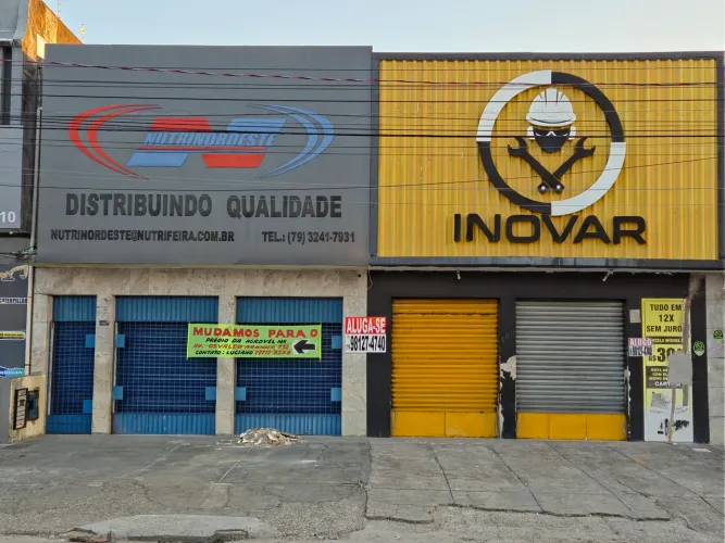Alugo prédio na avenida Osvaldo Aranha 