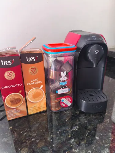 Cafeteira três corações 