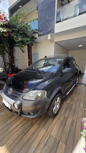 Volkswagen Crossfox 1.6 MI Total Flex 8V 5P 2009