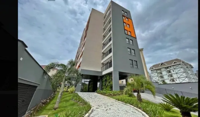 Sala em comercial center Atibaia