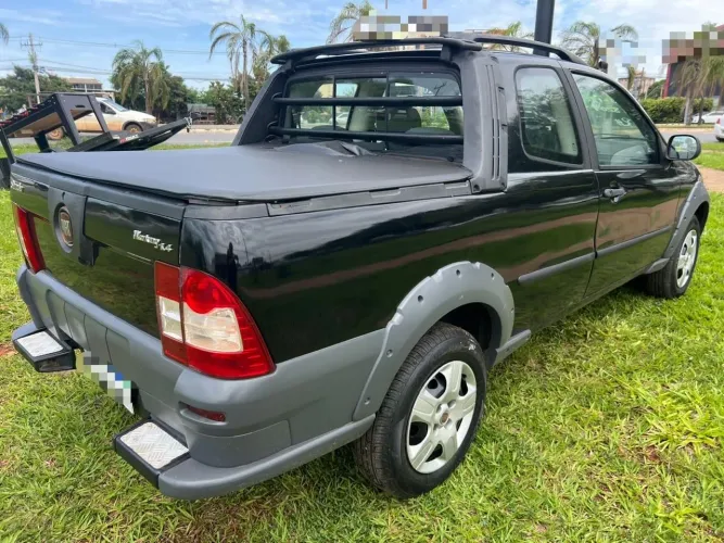 Fiat Strada Working Celeb.1.4 Fire Flex 8V CD 2013