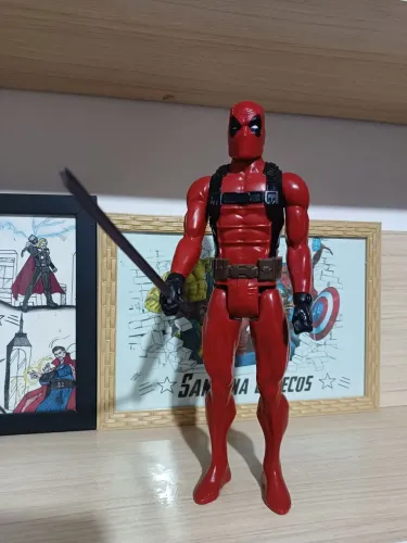 Deadpool 30cm original marca Hasbro 