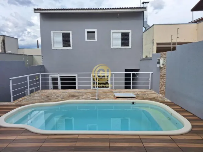 Casa Completa com Piscina, Área Gourmet e 3 Quartos em Excelente Localização