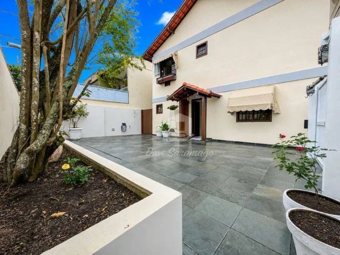 Casa Condominio A venda