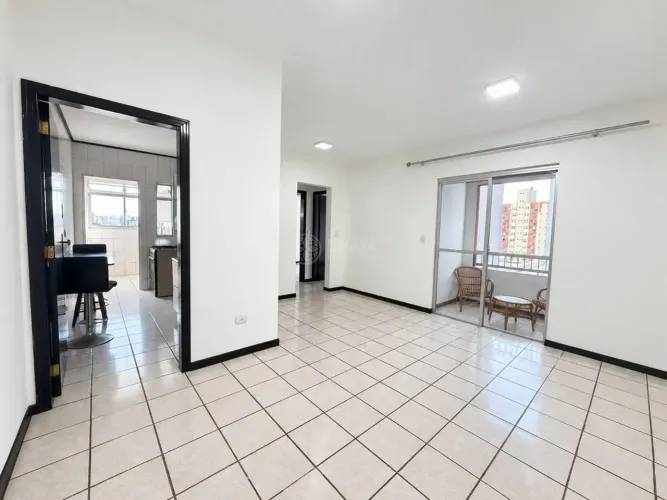 APARTAMENTO NO EDIFÍCIO PARQUE DAS FLORES - CENTRO, ITAJAÍ