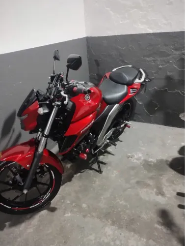 FZ25 11Mil km apenas