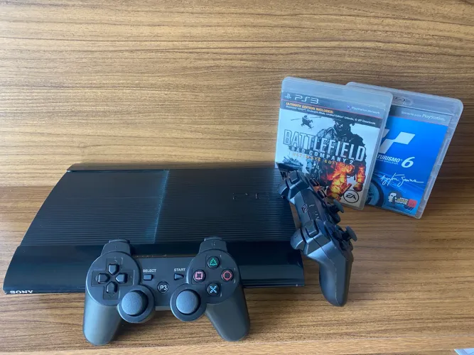 PlayStation 3 Super Slim 2 Controles