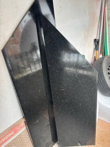 PEDRA DE GRANITO/MÁRMORE PRETO