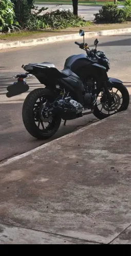 Vendo Fazer 250
