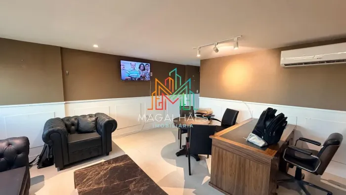 SALA À VENDA MOBILIADA NO EMPRESARIAL RENATO DIAS RECIFE