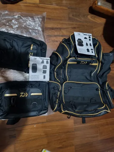 3 mochilas daiwa