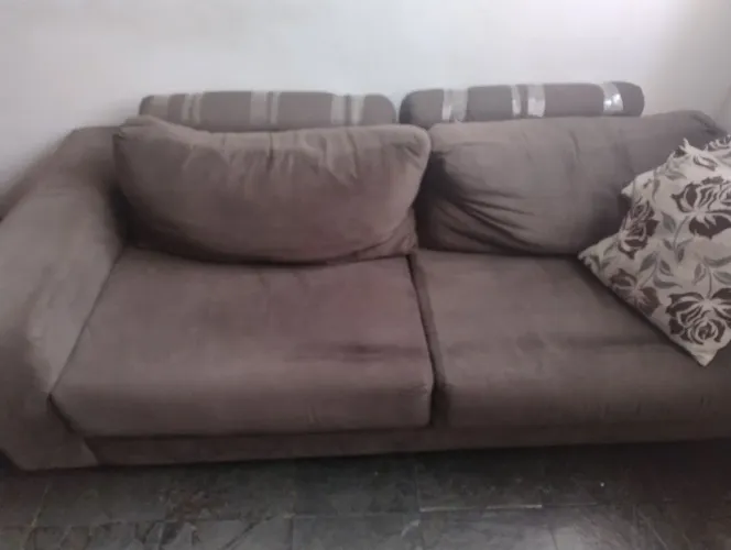 Sofá tecido 2 lugares