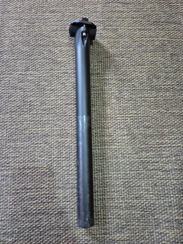 Canote em fibra de carbono Elita One - 31,6 mm X 400 mm 