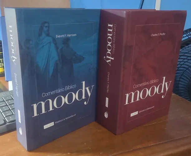 Comentário Bíblico Moody Volumes 1 e 2 Capa Dura Ótimo estado
