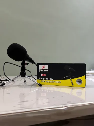 microfone de mesa condensador com caixa
