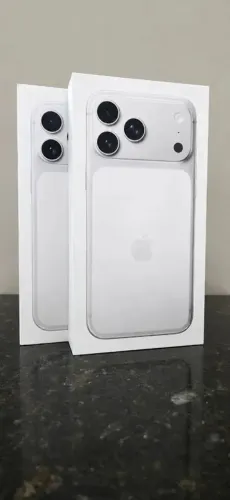 iPhone 17 PRO LACRADO 