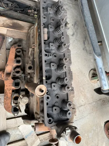 Peças motor 6 cilindros 261 chevrolet c10 c14 veraneio Marta Rocha 