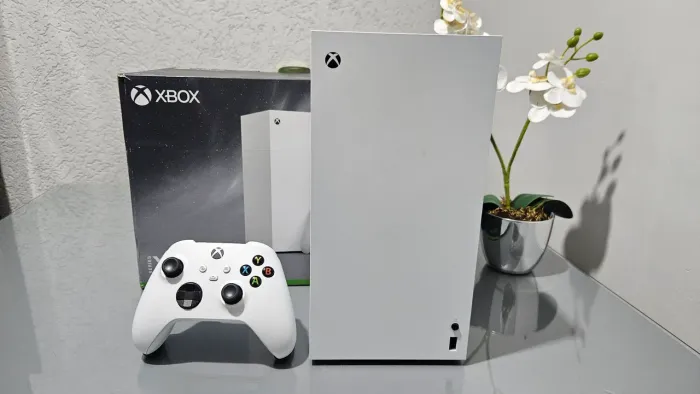 Xbox series x all digital 1 tera semi-novo/ troco / aceito cartão/entrego 