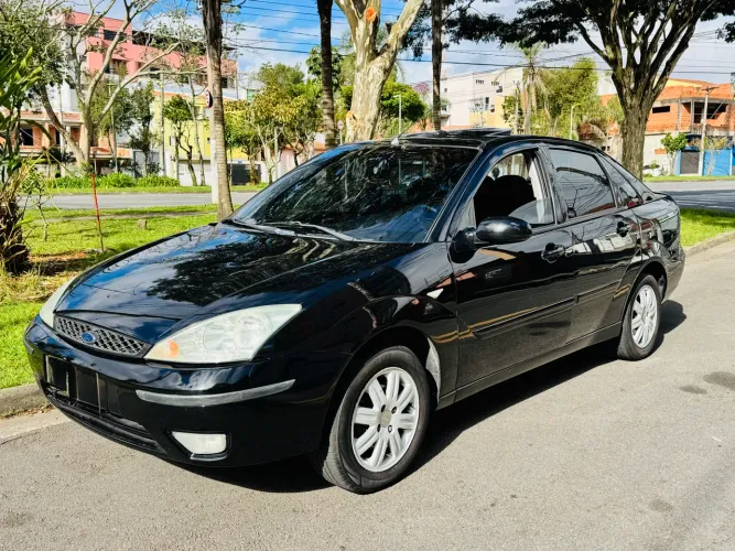 Ford Focus Ghia Sed. 2.0 16v/ 2.0 16V Flex 4P 2007